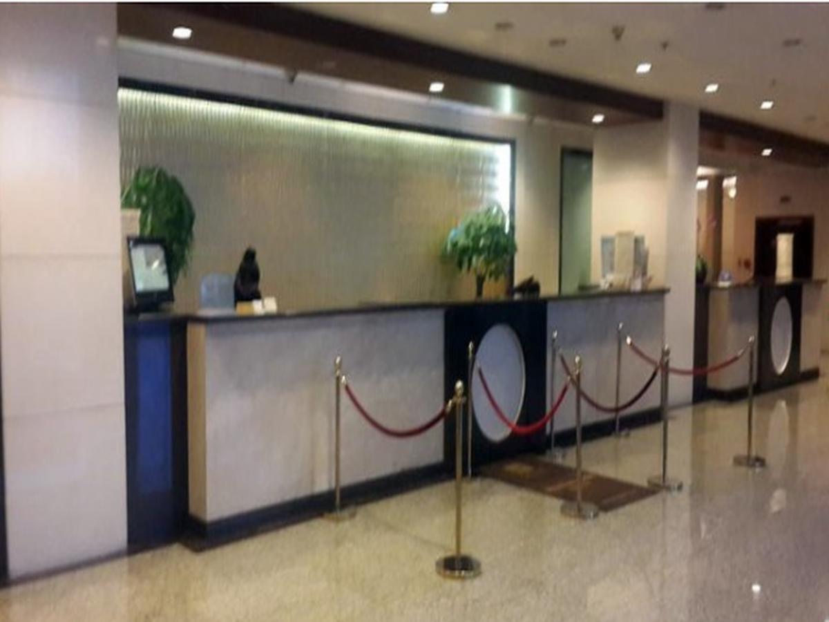 Jinling Jingyuan Plaza Hotell Nanjing  Exteriör bild