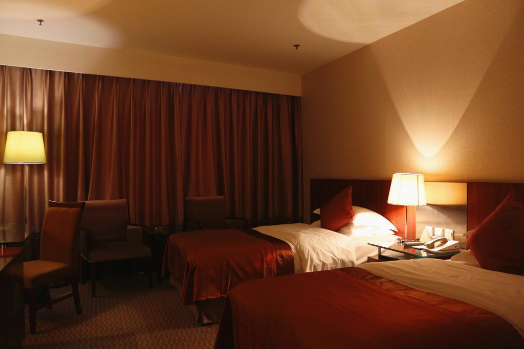 Jinling Jingyuan Plaza Hotell Nanjing  Exteriör bild