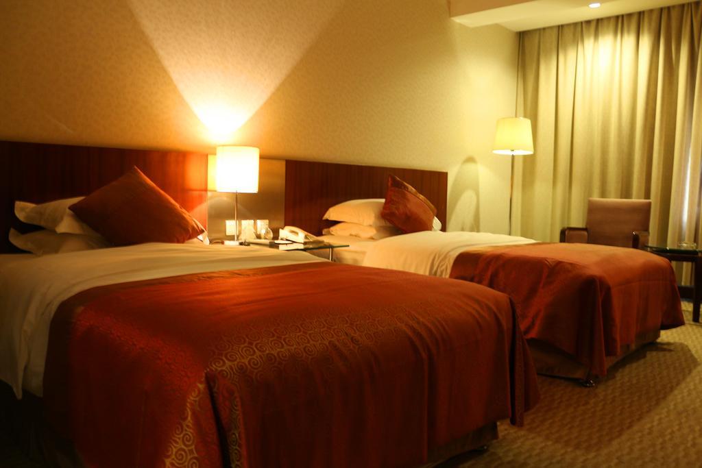 Jinling Jingyuan Plaza Hotell Nanjing  Exteriör bild