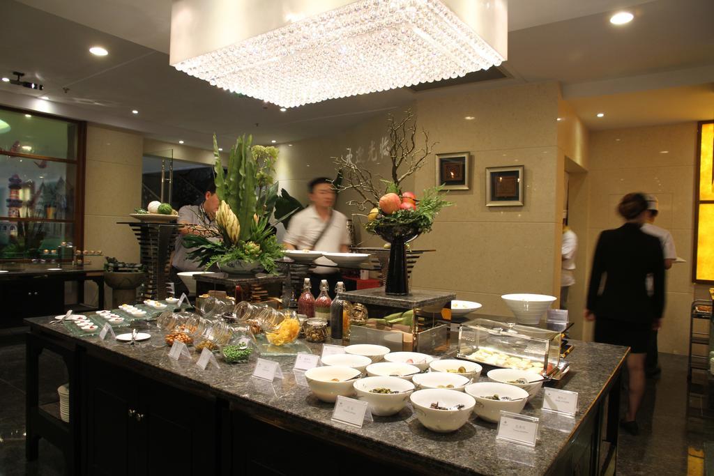 Jinling Jingyuan Plaza Hotell Nanjing  Exteriör bild