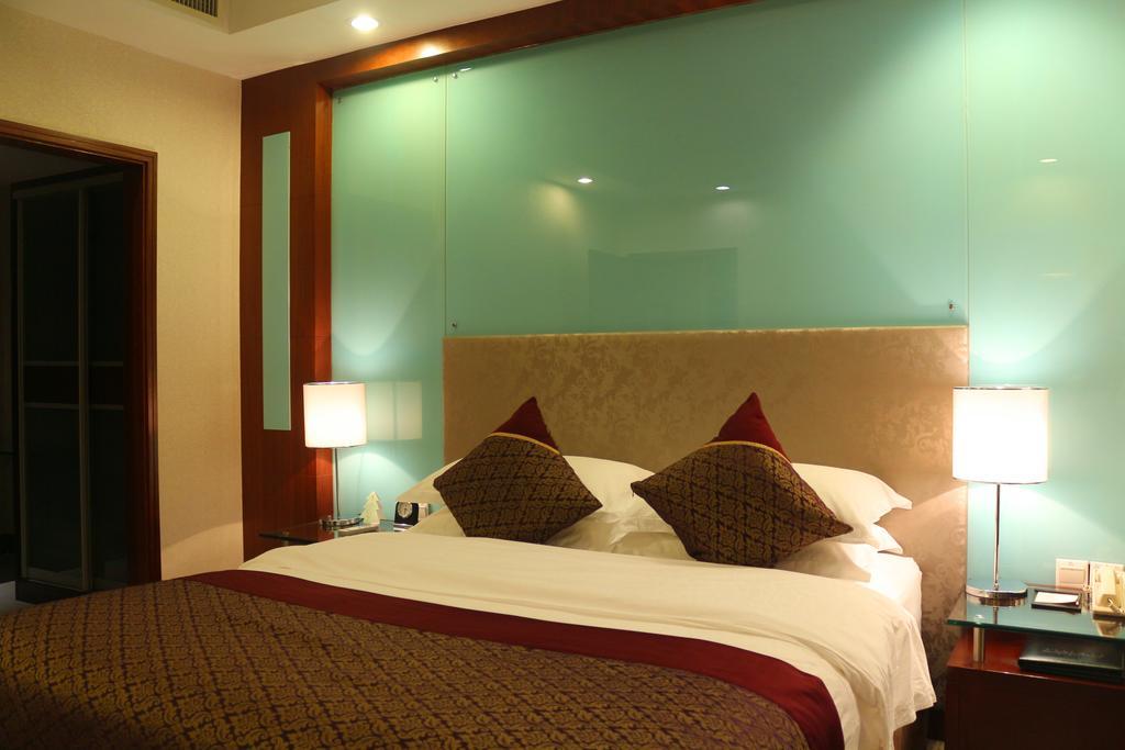 Jinling Jingyuan Plaza Hotell Nanjing  Exteriör bild